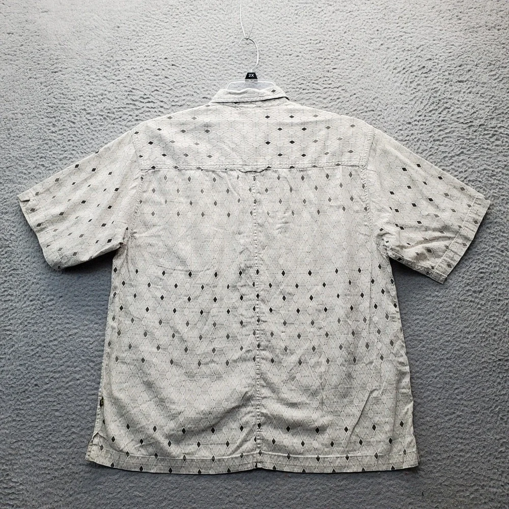 The North Face Shirt Men's‎ M Multi Geometric Chest Pocket Button Down Collared